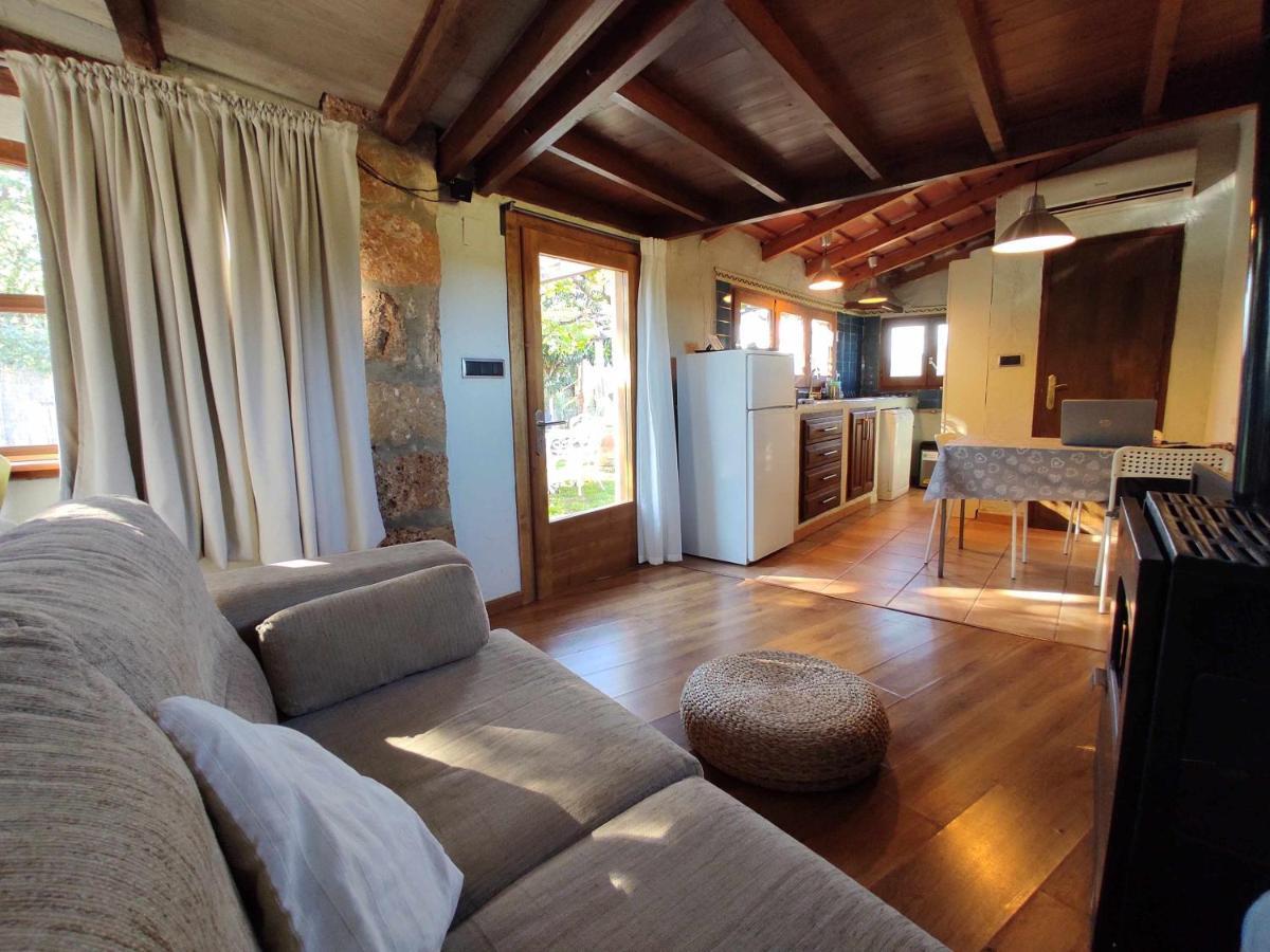Casita Con Jacuzzi Rectoria De Dosquers Villa Maia de Montcal Bagian luar foto